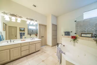 109 Overton Ridge Circle, Weatherford, TX 76088 - Photo 14