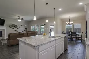 173 Hackney St, Waxahachie, TX 75165 - Photo 20