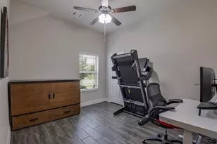 173 Hackney St, Waxahachie, TX 75165 - Photo 4
