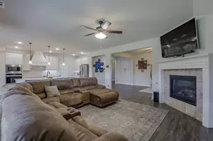 173 Hackney St, Waxahachie, TX 75165 - Photo 14