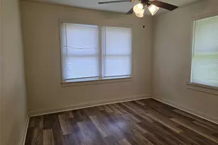 1315 N Robinson St, Cleburne, TX 76031 - Photo 14