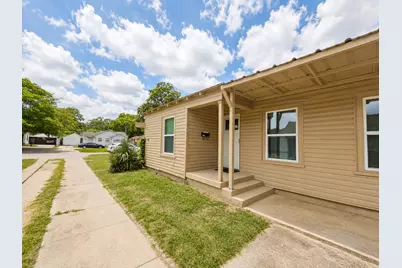 1819 Brittain Street, Fort Worth, TX 76111 - Photo 16