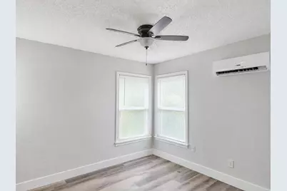 1819 Brittain Street, Fort Worth, TX 76111 - Photo 12