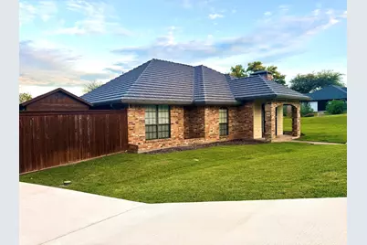 8712 Lake Country Drive, Fort Worth, TX 76179 - Photo 4
