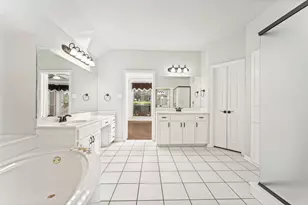 3100 Green Hollow Ct, Highland Village, TX 75077 - Photo 18
