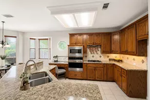 3100 Green Hollow Ct, Highland Village, TX 75077 - Photo 6