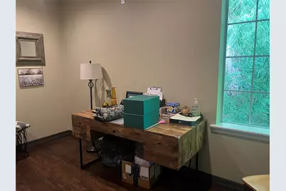 1404 Rice Road #200, 300, Tyler, TX 75703 - Photo 16