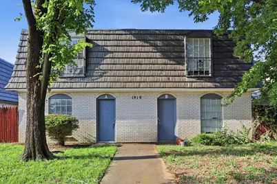1910 W Sanford Street #A, Arlington, TX 76012 - Photo 4