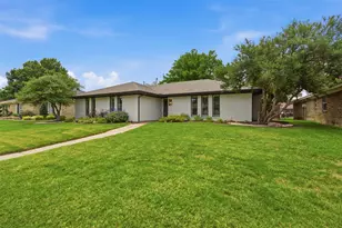 2209 Glen Forest Ln, Plano, TX 75023 - Photo 2