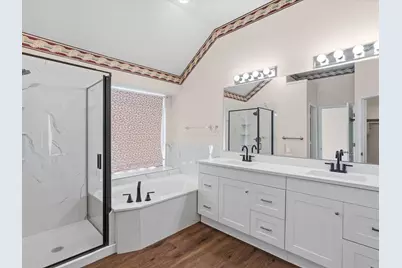 3860 Gillespie Drive, Carrollton, TX 75010 - Photo 18