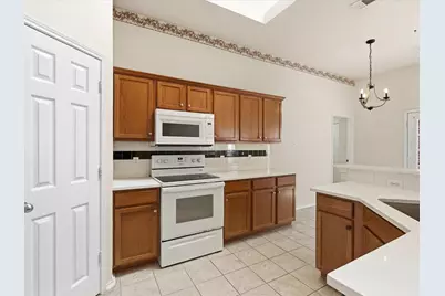 3860 Gillespie Drive, Carrollton, TX 75010 - Photo 12
