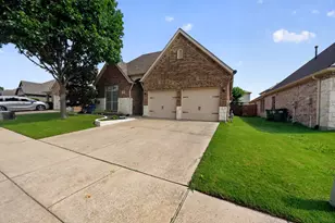 312 Blackhaw Dr, Fate, TX 75087 - Photo 6