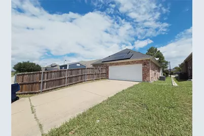 6802 Christina Lane, Garland, TX 75043 - Photo 20