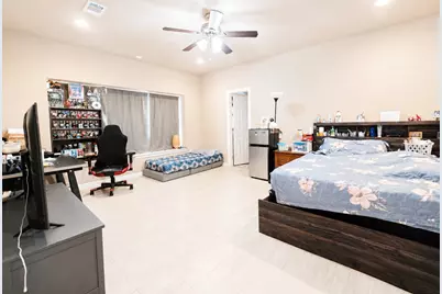 6802 Christina Lane, Garland, TX 75043 - Photo 10