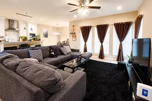 6802 Christina Ln, Garland, TX 75043 - Photo 2