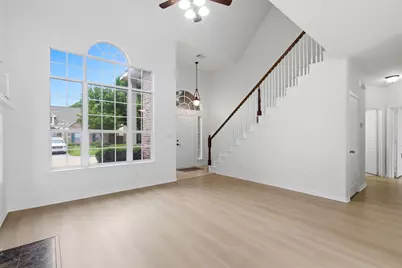 519 Mattie Lane, Lake Dallas, TX 75065 - Photo 8