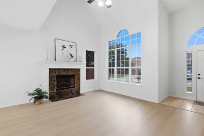 519 Mattie Lane, Lake Dallas, TX 75065 - Photo 6