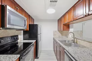 8750 Park Ln, Dallas, TX 75231 - Photo 4