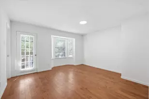 8750 Park Ln, Dallas, TX 75231 - Photo 6
