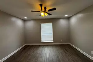 15919 Stillwood St, Dallas, TX 75248 - Photo 6