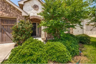 4541 Conrad Avenue, Aubrey, TX 76227 - Photo 2