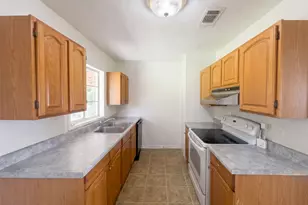 11216 Barbarosa Dr, Dallas, TX 75228 - Photo 2