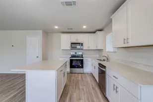877 Table Rock St, Princeton, TX 75407 - Photo 10