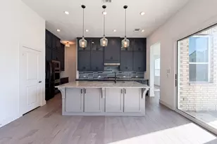 8200 Bethpage Dr, McKinney, TX 75070 - Photo 2