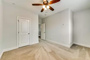 2606 N Henderson Ave, Dallas, TX 75206 - Photo 10