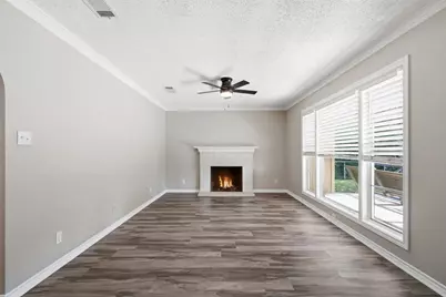 909 Keith Pumphrey Drive, River Oaks, TX 76114 - Photo 6