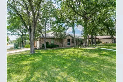 2201 Cambridge Drive, Hurst, TX 76054 - Photo 24