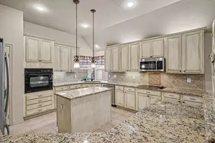6604 Stewart Blvd, The Colony, TX 75056 - Photo 16