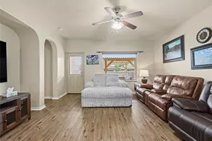 8208 Sleeping Doe Dr, Fort Worth, TX 76179 - Photo 4