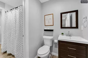 13506 Castleton Dr, Farmers Branch, TX 75234 - Photo 16