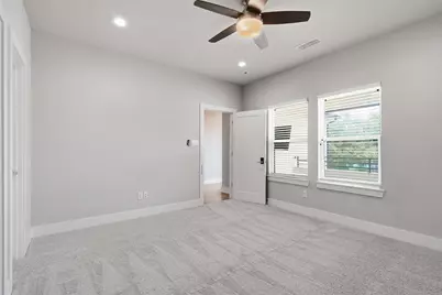 2732 Livingston Avenue, Fort Worth, TX 76110 - Photo 24