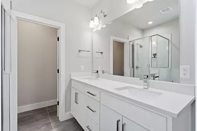 2732 Livingston Avenue, Fort Worth, TX 76110 - Photo 18