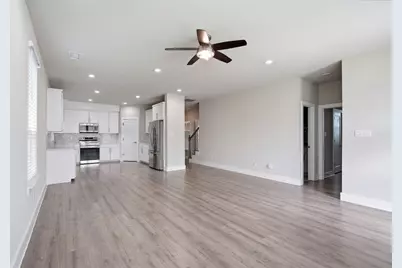 2732 Livingston Avenue, Fort Worth, TX 76110 - Photo 6