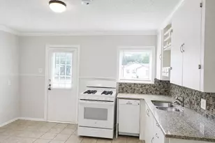 1817 Brittain St, Fort Worth, TX 76111 - Photo 6