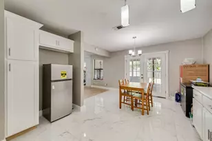 205 Freedom Ln, Arlington, TX 76002 - Photo 8