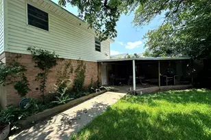 102 Denton St, Hutchins, TX 75141 - Photo 6