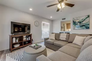 4338 Hartford St, Dallas, TX 75219 - Photo 2