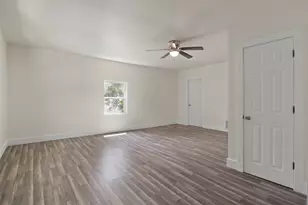8117 Marvel Dr, Dallas, TX 75217 - Photo 32
