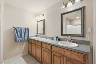 124 Chambers Creek Cir, Maypearl, TX 76064 - Photo 12