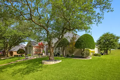 11812 Blue Creek Drive, Fort Worth, TX 76008 - Photo 2