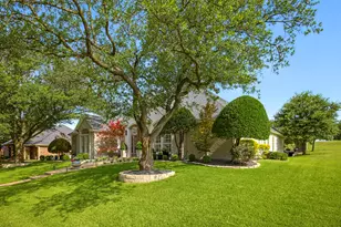 11812 Blue Creek Dr, Fort Worth, TX 76008 - Photo 2