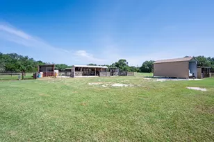 2517 County Rd 4240, Clifton, TX 76634 - Photo 24