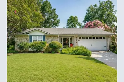 3032 Hollandale Lane, Farmers Branch, TX 75234 - Photo 2
