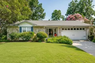 3032 Hollandale Ln, Farmers Branch, TX 75234 - Photo 2