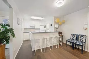 3032 Hollandale Ln, Farmers Branch, TX 75234 - Photo 8