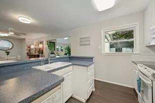3032 Hollandale Ln, Farmers Branch, TX 75234 - Photo 12
